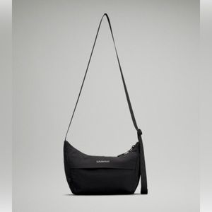Lululemon Sling Crossbody Bag 2L
